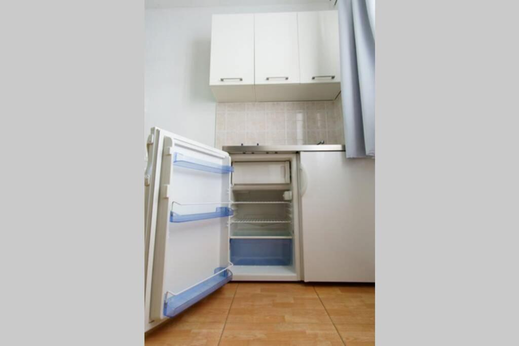 Lovely Studio Apartment For 2 Free Private Parking Makarská Exteriér fotografie