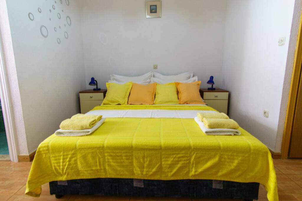 Lovely Studio Apartment For 2 Free Private Parking Makarská Exteriér fotografie